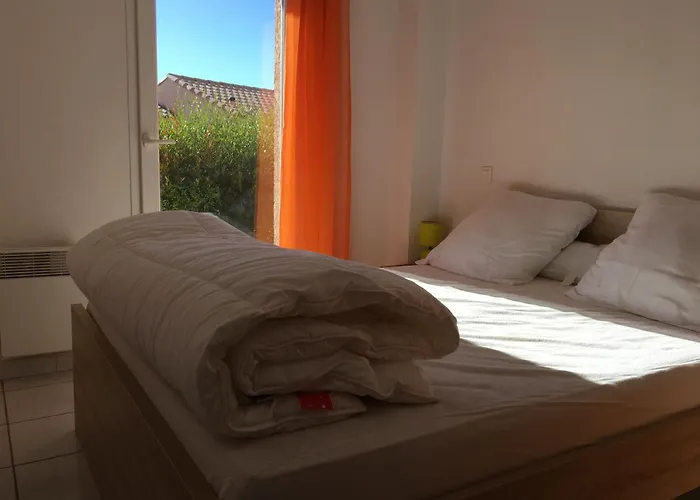 T3 Vue Mer Et Plage, Avec Wifi Et Parking
